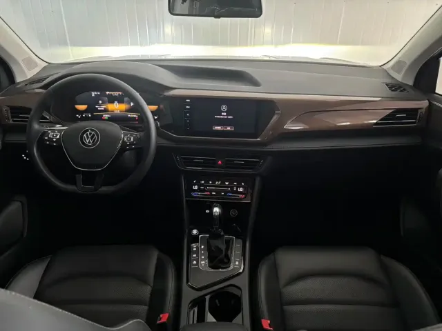 Volkswagen Tharu — Фото автомобиля 11