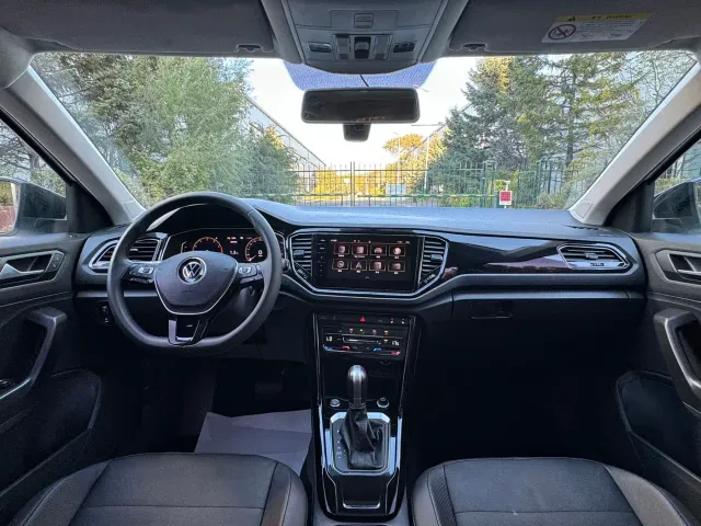 Volkswagen T-Roc — Фото автомобиля 20