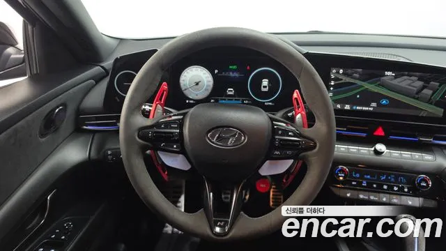 Hyundai AVANTE — Фото автомобиля 12