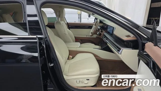Hyundai Grandeur Grandeur (GN7) 3.5 Бензин 2WD — Фото автомобиля 11