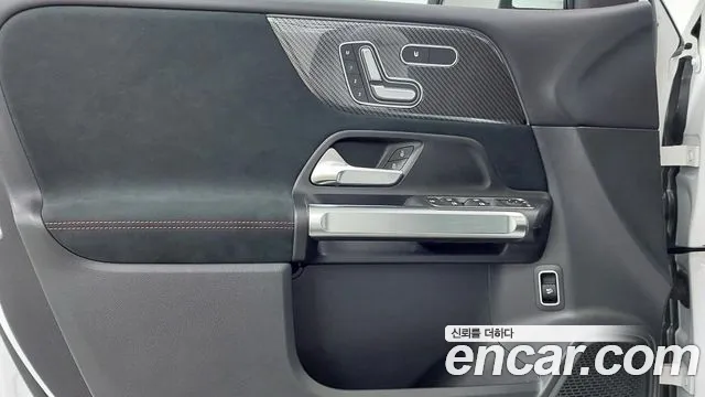 Mercedes-Benz GLB-Class — Фото автомобиля 15
