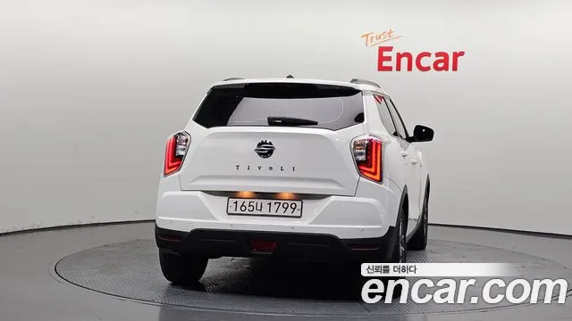 KG_Mobility_Ssangyong TIBOLI Very New Tivoli Бензин 1.5 2WD — Фото автомобиля 4