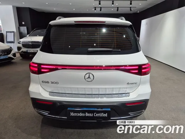 Mercedes-Benz EQB X243 — Фото автомобиля 4