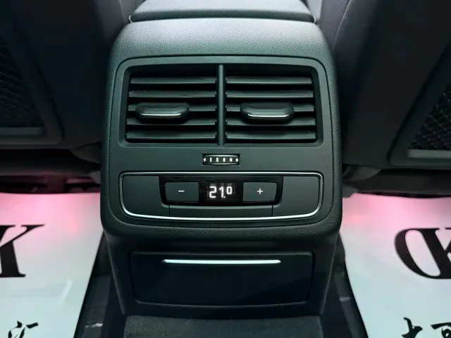Audi A4L — Фото автомобиля 16