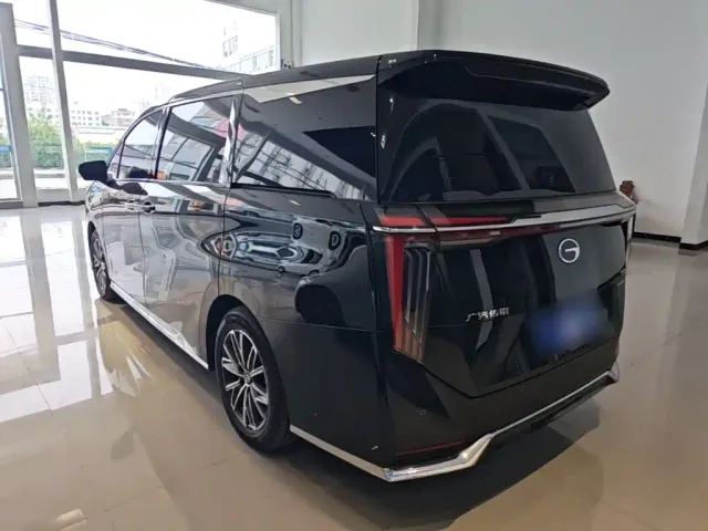 GAC Trumpchi M8 — Фото автомобиля 4