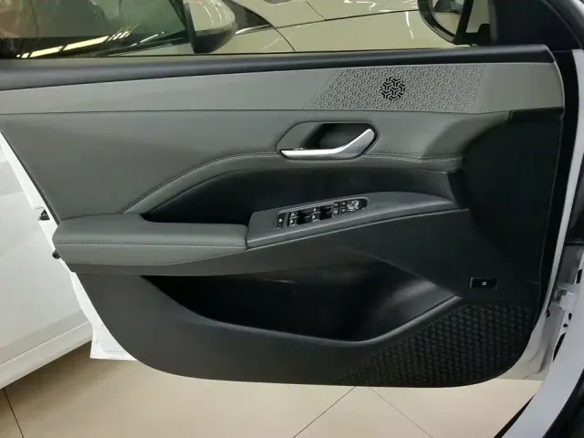 BYD Qin PLUS — Фото автомобиля 7