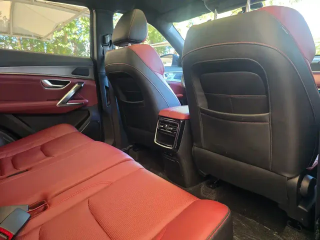 Jetour X70 Plus — Фото автомобиля 11