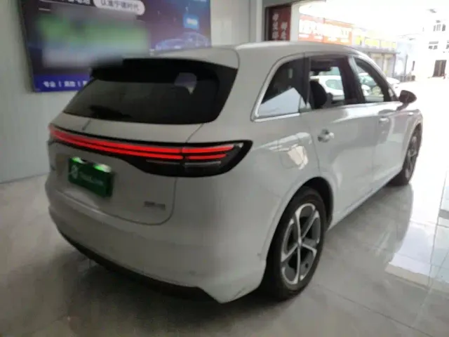 Shangjie SUV — Фото автомобиля 4