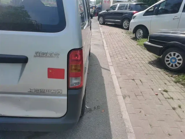 Wuling Zhiguang — Фото автомобиля 23
