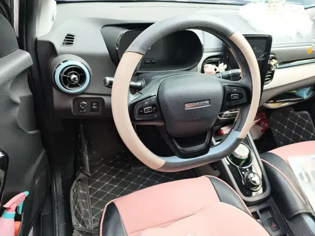 Chery eQ1 — Фото автомобиля 11