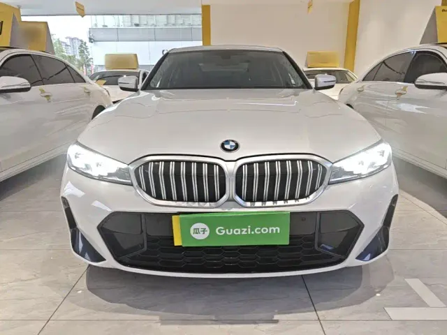 BMW 3 Series — Фото автомобиля 2