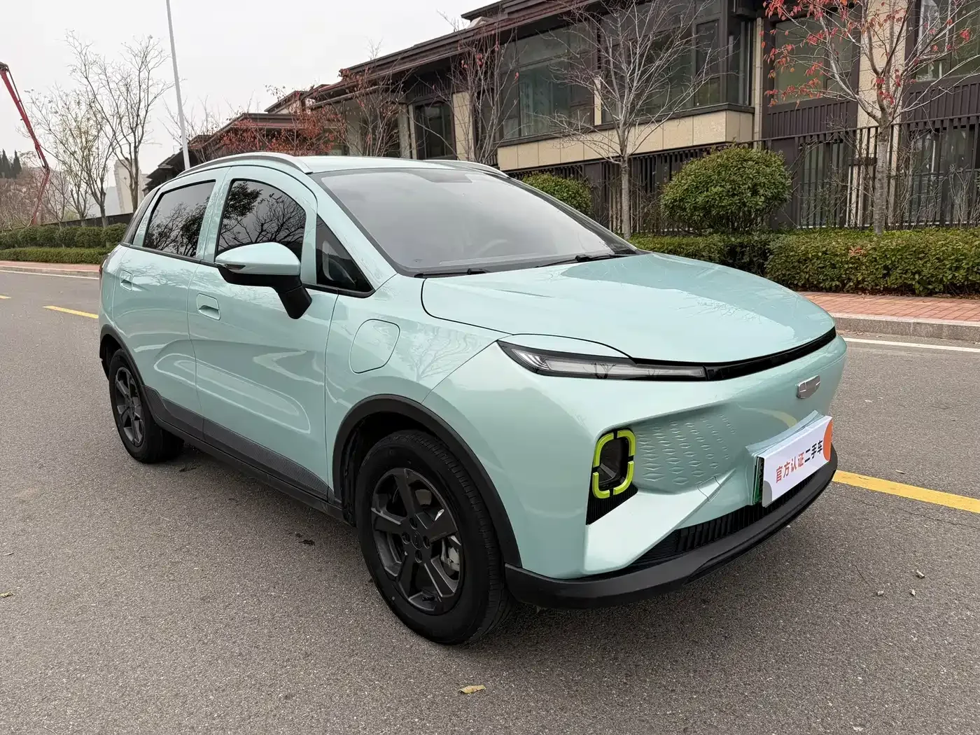 Geely Geometry Geely Geometry E Firefly 2022 401KM Thunder Tiger 4-Seater — Фото автомобиля 3