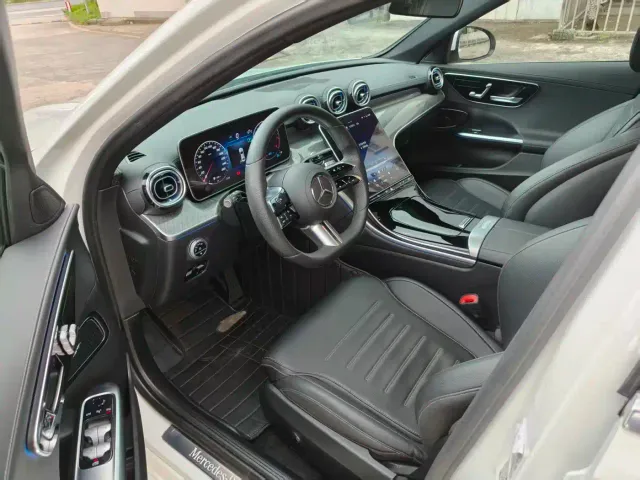 Mercedes-Benz C-Class — Фото автомобиля 11