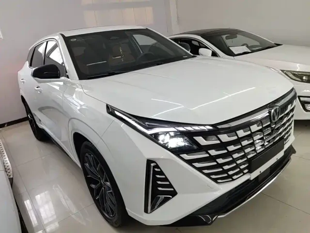 Changan UNI-Z — Фото автомобиля 21