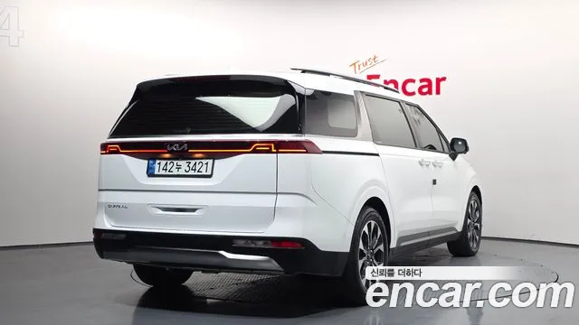 Kia Canival Carnival 4 поколение Дизель 7 мест Signature — Фото автомобиля 2