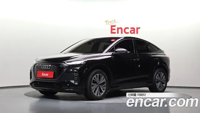 Фотография автомобиля — Audi Q4 e-tron F4