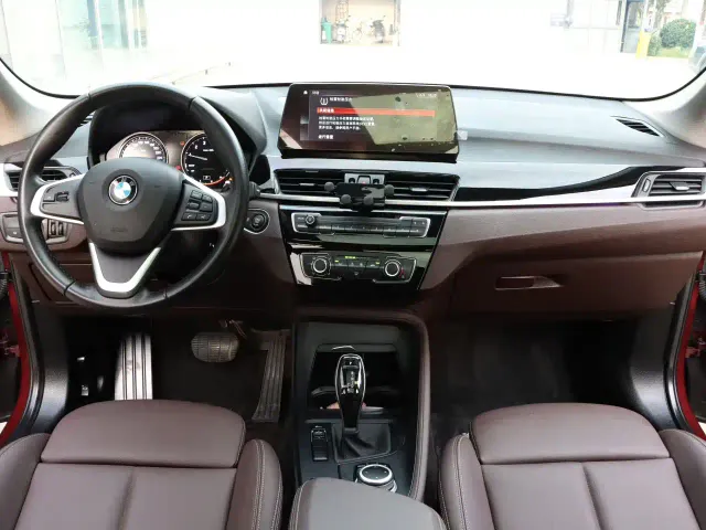 BMW X1 — Фото автомобиля 5
