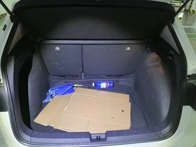 Volkswagen Tharu — Фото автомобиля 13