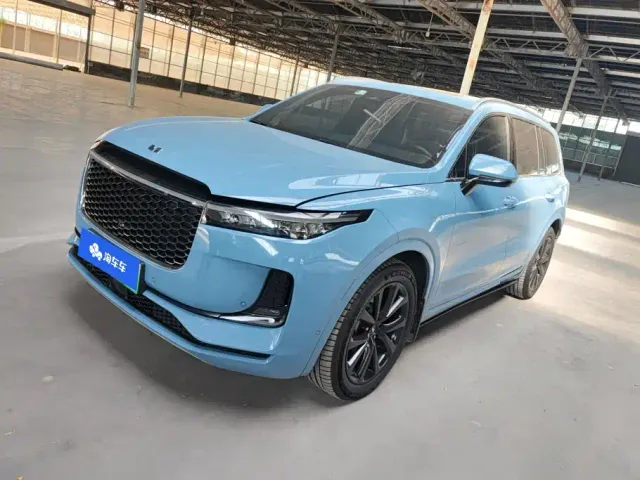 Фотография автомобиля — Li Auto ONE