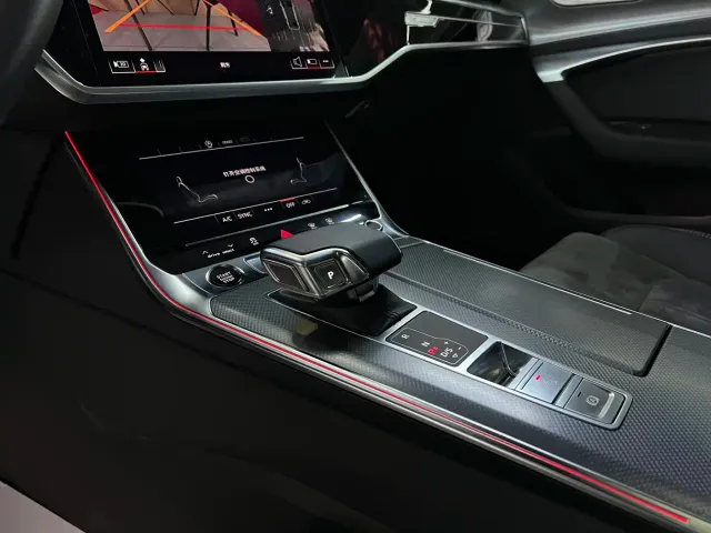 Audi A6L — Фото автомобиля 7