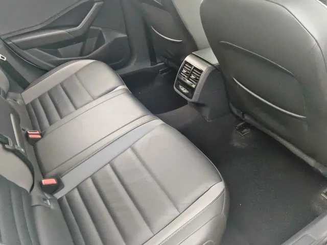 Volkswagen Sagitar — Фото автомобиля 7