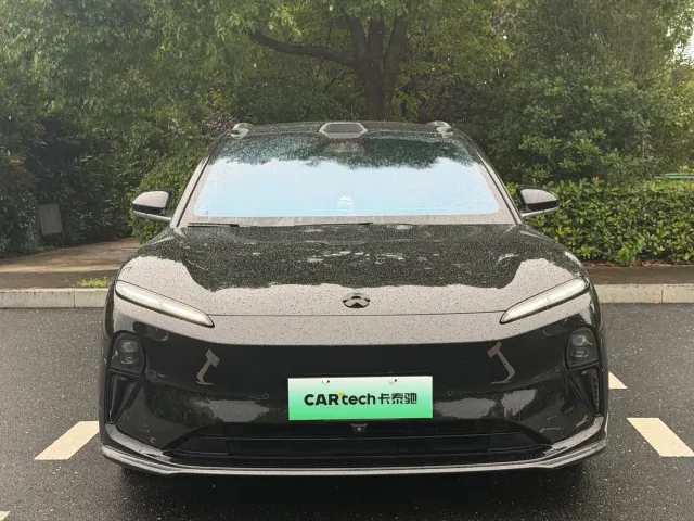 Nio ET5 Touring — Фото автомобиля 13