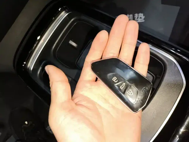 Volkswagen ID.4 Crozz — Фото автомобиля 8