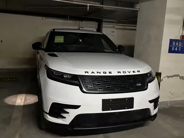 Фотография автомобиля — Land Rover Range Rover Velar
