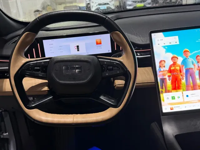 Geely Galaxy L6 — Фото автомобиля 9