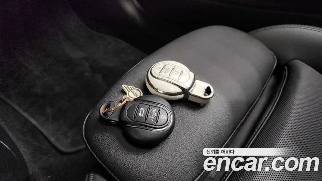 MINI Cooper — Фото автомобиля 18