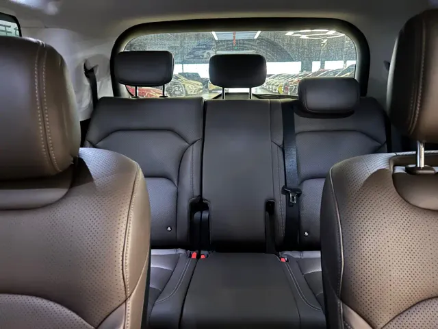 Wuling Starlight 730 — Фото автомобиля 8