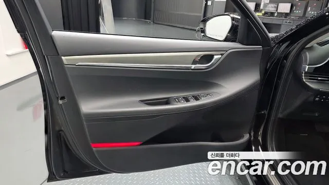 Hyundai Grandeur Новый Grandeur IG — Фото автомобиля 21