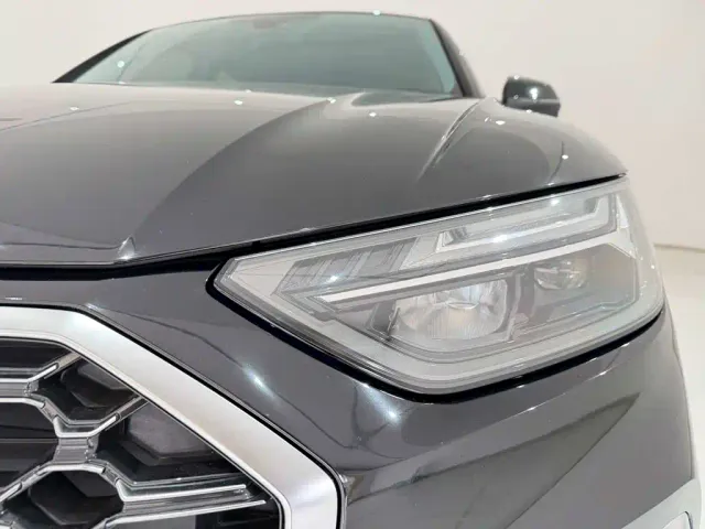 Audi Audi Q5L 2022 45T Luxury Dynamic — Фото автомобиля 9