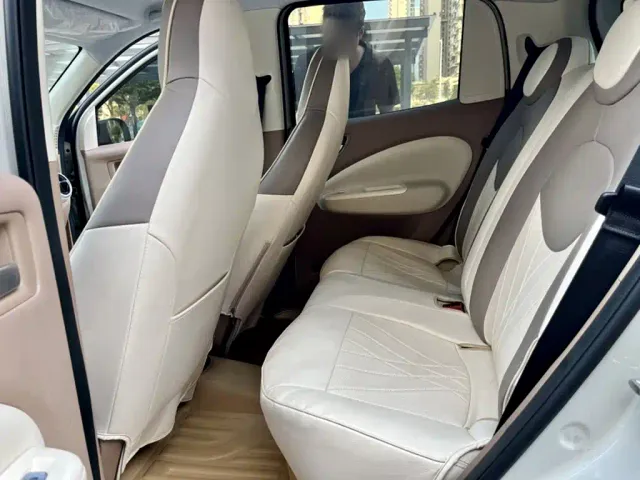 Wuling Hongguang Mini EV — Фото автомобиля 15
