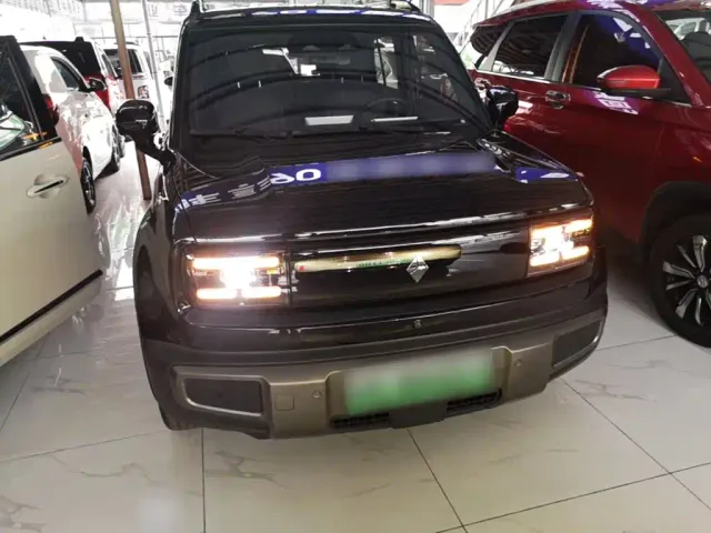 Baojun Yep Plus — Фото автомобиля 2
