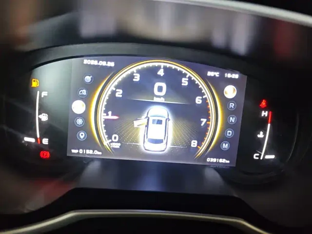 Geely Boyue — Фото автомобиля 11