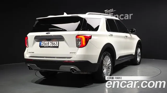 Ford Explorer Explorer 6 поколение — Фото автомобиля 2