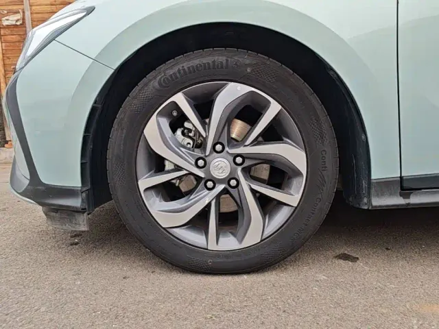Buick Velite 6 — Фото автомобиля 22