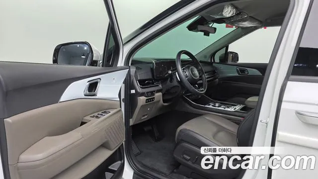 Kia Carnival 4th Gen — Фото автомобиля 15