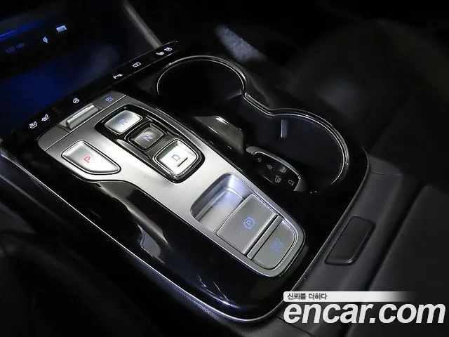 Hyundai Tucson Tucson (NX4) Бензин 1.6 турбо 2WD — Фото автомобиля 12