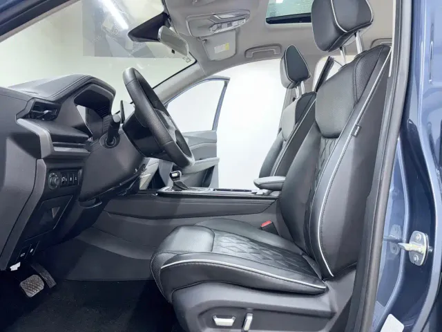 Wuling Jiachen — Фото автомобиля 7