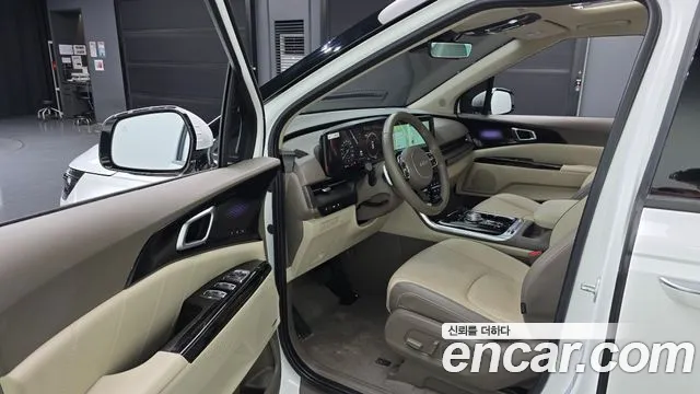 Kia Canival Carnival 4 поколение Бензин 7 мест Signature — Фото автомобиля 10