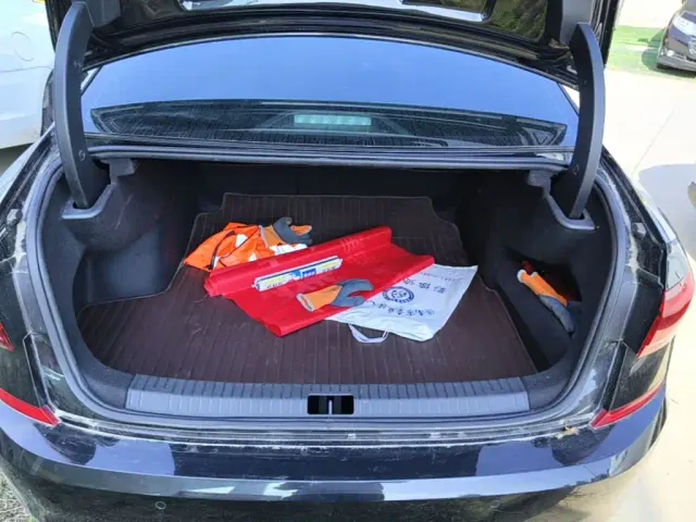 Volkswagen Passat — Фото автомобиля 18