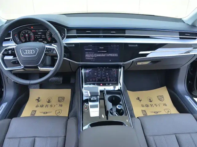 Audi A8 — Фото автомобиля 6