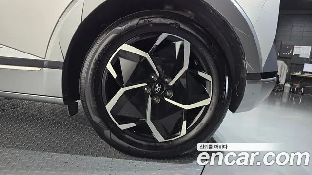 Hyundai Ioniq 5 — Фото автомобиля 6