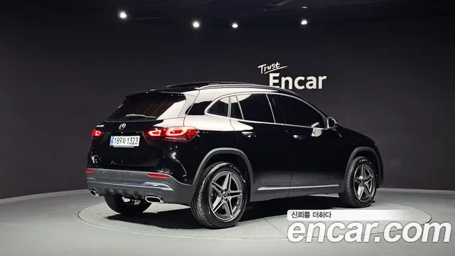 Mercedes-Benz GLA-Class H247 — Фото автомобиля 2