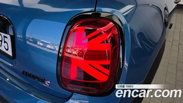 Mini Cooper — Фото автомобиля 23