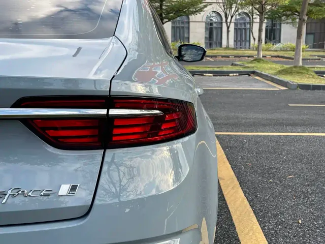 Geely Xingrui — Фото автомобиля 16
