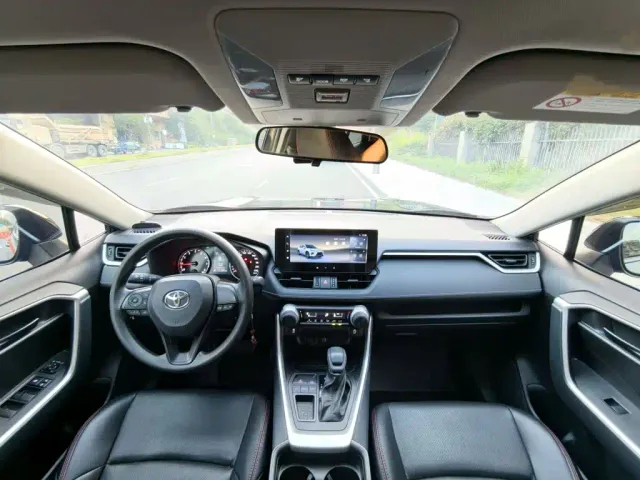 Toyota Wildlander — Фото автомобиля 16