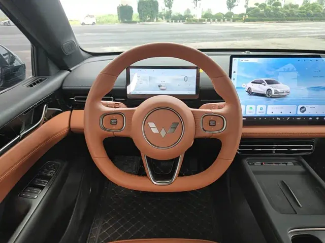 Wuling Starlight — Фото автомобиля 10